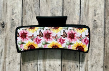 Load image into Gallery viewer, Florals &amp; Flutterby Collection Claw Clips
