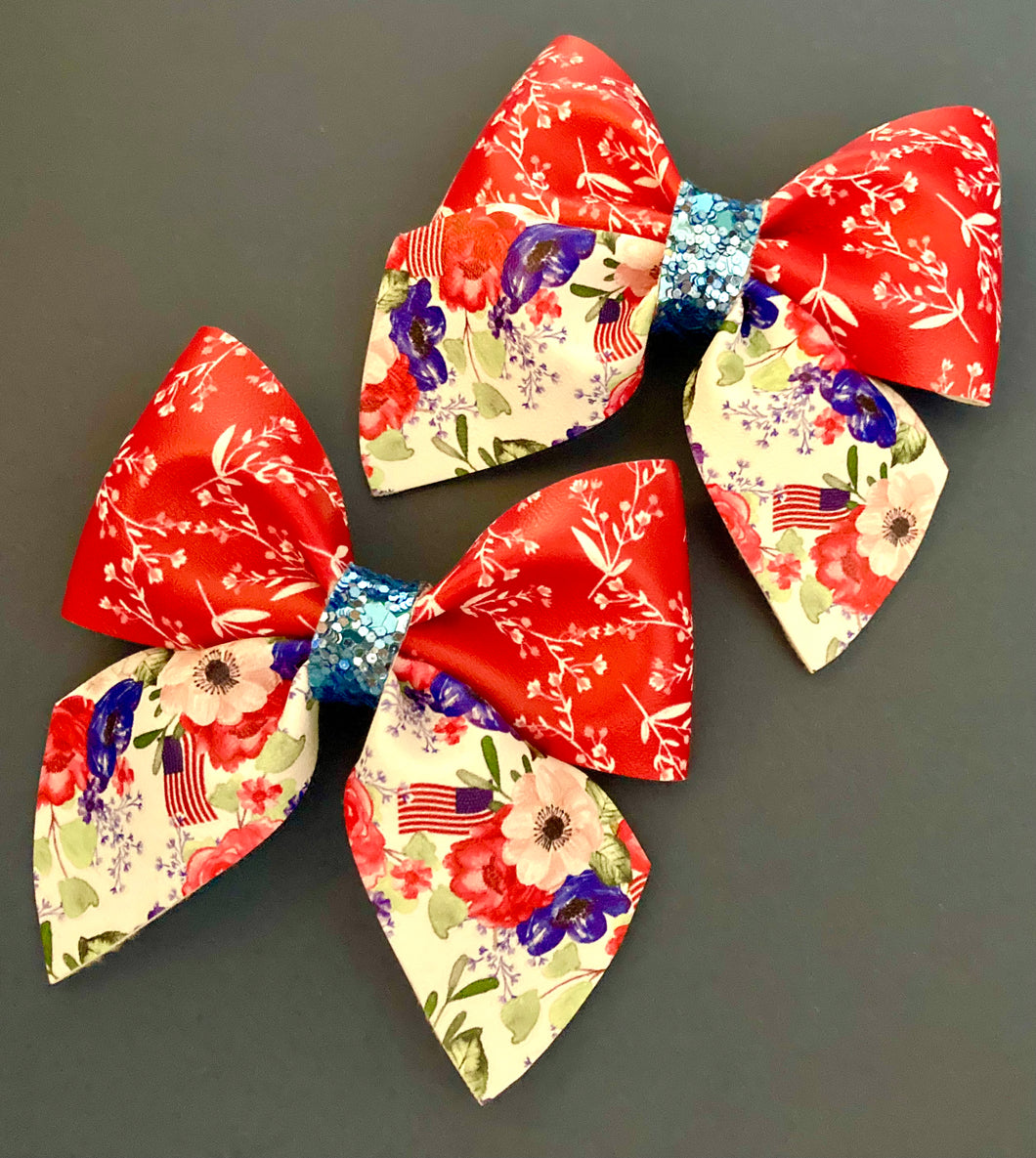 Red & Spangled Floral Bow Set