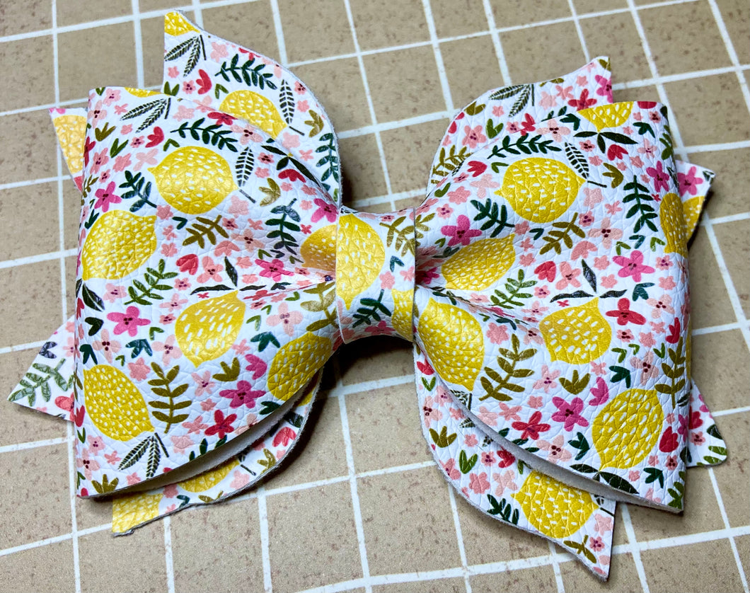 Lemon Love Medium Bow