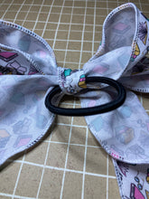 Load image into Gallery viewer, Bookish Ponytail Bow
